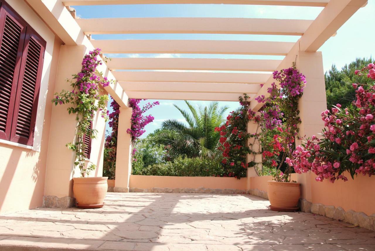 Residencial Playa Mar Apartman Cala Mandia  Kültér fotó