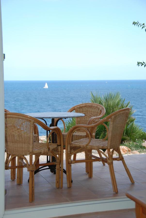 Residencial Playa Mar Apartman Cala Mandia  Kültér fotó